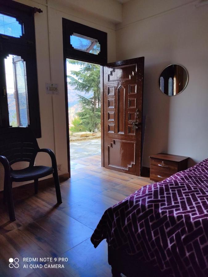 Trushali Homestay Narkanda Exterior photo